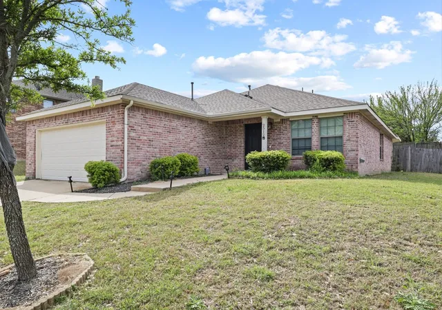 Photo 2 of Single family home for sale at 2512 Quail Ridge Rd, Melissa, TX 75454 | MLS# 21231968 | Listing updated on 2026-07-25