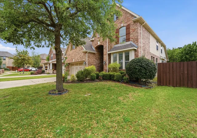Photo 3 of Single family home for sale at 6716 Prairie Flower Trl, Dallas, TX 75227 | MLS# 21234259 | Listing updated on 2026-09-18