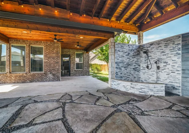 Photo 2 of Single family home for sale at 1215 Hundgate Wy, Forney, TX 75126 | MLS# 21213834 | Listing updated on 2026-09-17