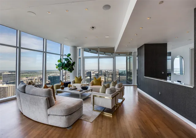 Homes for sale in Dallas, TX | 1918 Olive St #3601, Dallas, TX 75201 | MLS# 21234001