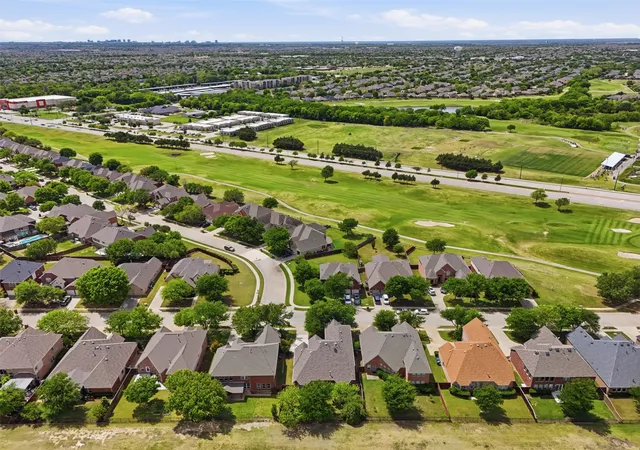 Homes for sale in Mc Kinney, TX | 913 Royal Oaks Dr, Mc Kinney, TX 75072 | MLS# 21234167