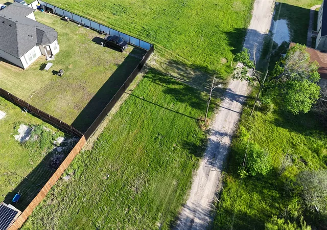 Photo 3 of Land for sale at 207 Pine St, Hillsboro, TX 76645 | MLS# 21234515 | Listing updated on 2026-08-19