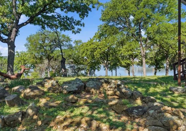 Photo 3 of Single family home for sale at 1069 Kennon Pt, Palo Pinto, TX 76484 | MLS# 21233083 | Listing updated on 2026-08-29