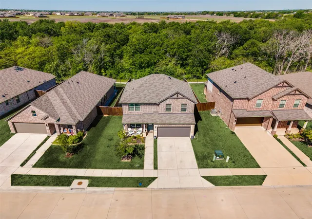 Photo 3 of Single family home for sale at 6005 Bailey Wy, Royse City, TX 75189 | MLS# 21228918 | Listing updated on 2026-10-03