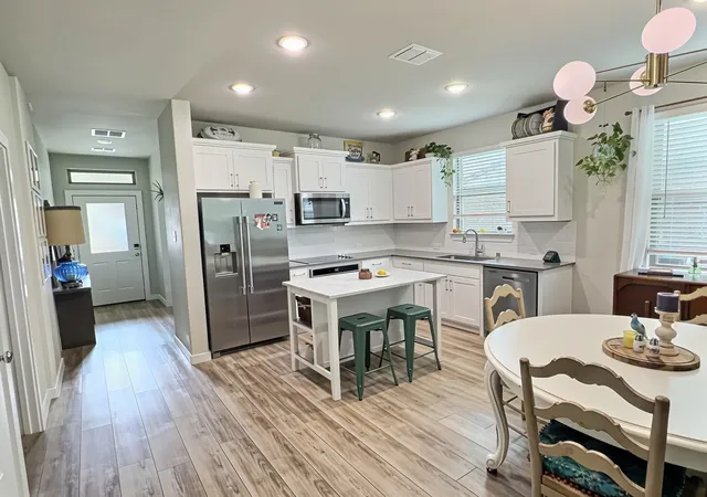 Photo 4 of Single family home for sale at 6005 Bailey Wy, Royse City, TX 75189 | MLS# 21228918 | Listing updated on 2026-10-03