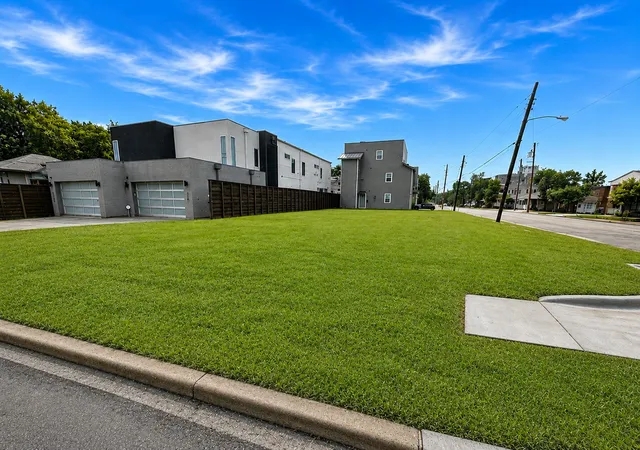 Photo 2 of Land for sale at 2111 Annex Ave #1A, Dallas, TX 75204 | MLS# 21234524 | Listing updated on 2026-07-13