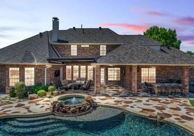3rd image of 6 Kilchurn, Garland, TX 75044 | MLS# 21233376