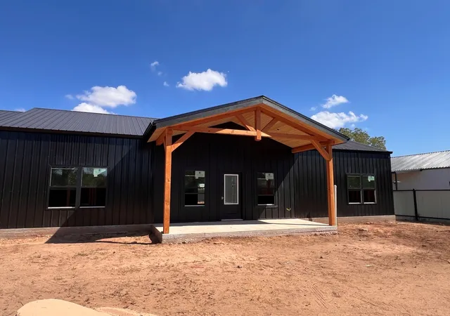 Photo 3 of Sale Pending at 1002 S 9th St, Merkel, TX 79536 | MLS# 21234734 | Listing updated on 2026-09-25