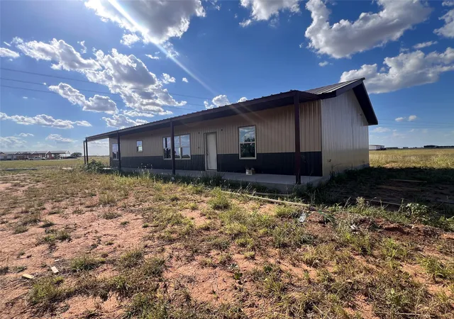 Photo 3 of Single family home for sale at 1436 Cr 428, Hawley, TX 79525 | MLS# 21234702 | Listing updated on 2026-10-02