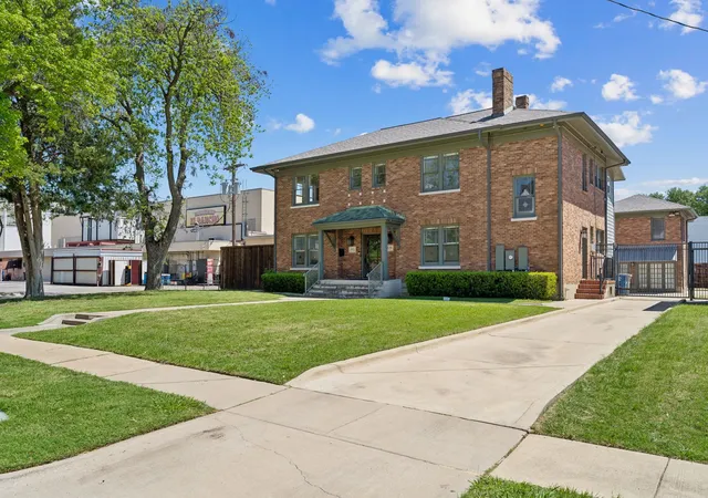 3rd image of 4112 Swiss Ave, Dallas, TX 75204 | MLS# 21234142