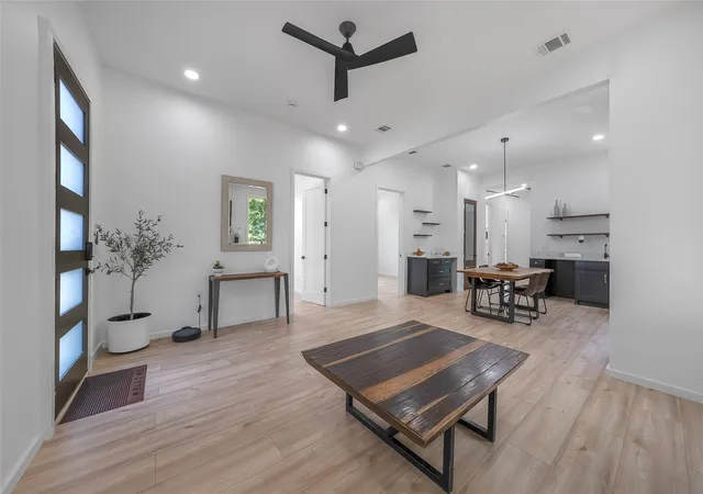 Photo 2 of Single family home for sale at 3608 Metropolitan Ave, Dallas, TX 75210 | MLS# 21233451 | Listing updated on 2026-08-19