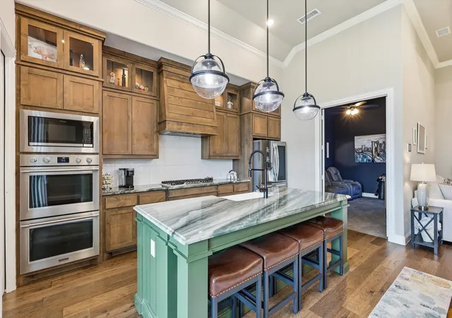 Photo 3 of Sale Pending at 1209 1St St, Argyle, TX 76226 | MLS# 21232369 | Listing updated on 2026-09-29