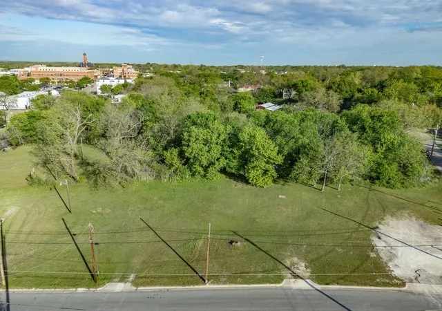 Photo 2 of Land for sale at 105 Wyatt St, Waxahachie, TX 75165 | MLS# 21234917 | Listing updated on 2026-07-07