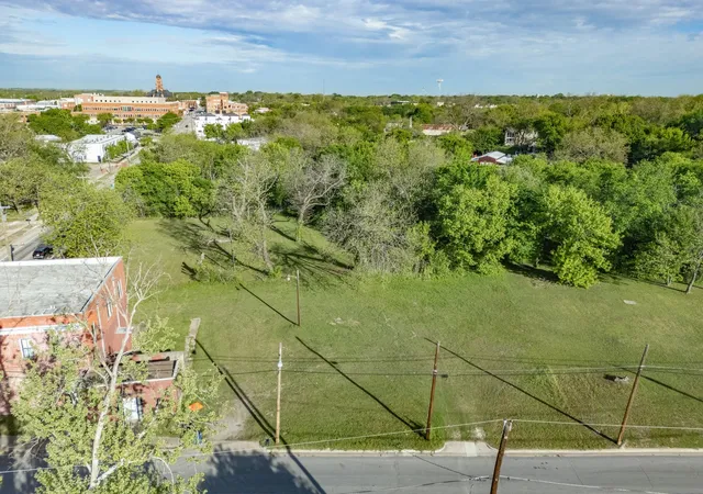 Photo 4 of Land for sale at 105 Wyatt St, Waxahachie, TX 75165 | MLS# 21234917 | Listing updated on 2026-07-07