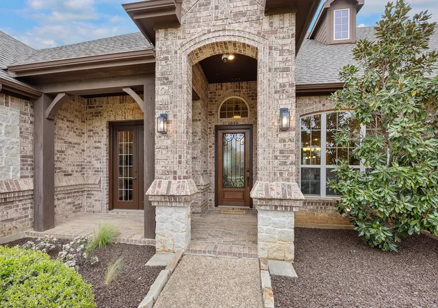 Photo 3 of Sale Pending at 1445 Timber Ridge Trl, Cross Roads, TX 76227 | MLS# 21234979 | Listing updated on 2026-08-03