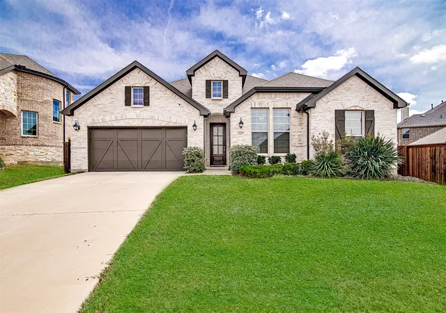 Homes for sale in Mansfield, TX | 1627 Banded Ledge Dr, Mansfield, TX 76063 | MLS# 21233519