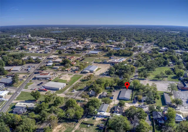 Photo 3 of Multi family home for sale at 214 Locust St S, Sulphur Springs, TX 75482 | MLS# 21231847 | Listing updated on 2026-09-01