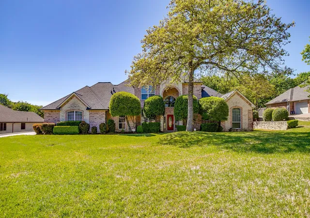 Photo 1 of Sale Pending at 312 Oak Ridge Dr, Burleson, TX 76028 | MLS# 21235090 | Listing updated on 2026-08-31
