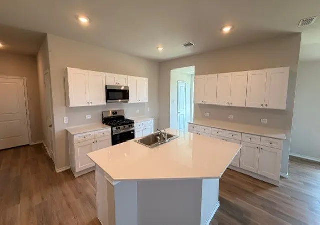 2nd image of 169 Mlm Pkwy, Bridgeport, TX 76426 | MLS# 21232449