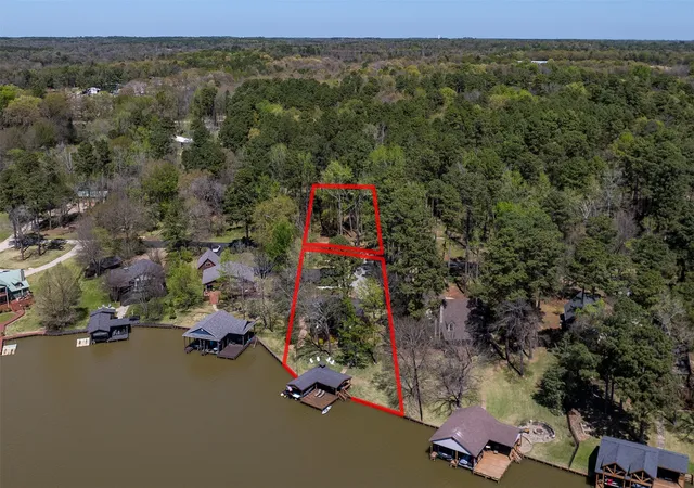 Homes for sale in Mount Vernon, TX | 551 W Eagle Point Dr, Mount Vernon, TX 75457 | MLS# 21229007