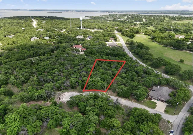 Land for sale at 106 Ash Ct, Bridgeport, TX 76426 | MLS# 21232088