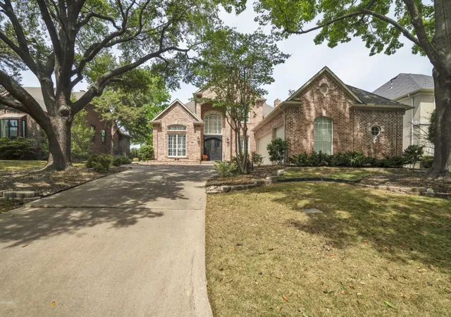 Photo 1 of Single family home for sale at 2608 Cedarwood Ct, Mc Kinney, TX 75072 | MLS# 21235094 | Listing updated on 2026-07-22