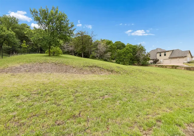 Homes for sale in Cedar Hill, TX | 2466 Creekwood Dr, Cedar Hill, TX 75104 | MLS# 21226159