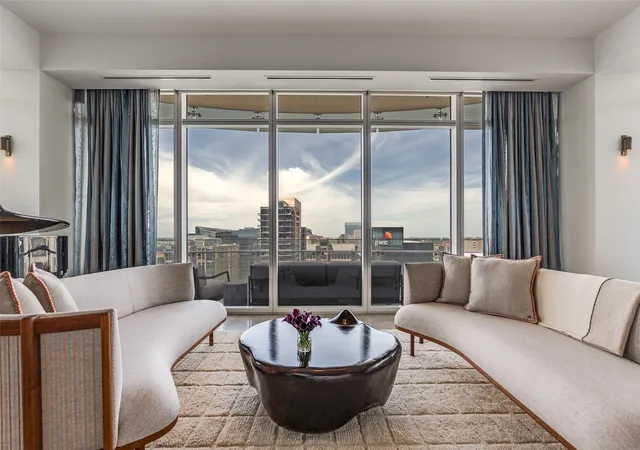 Homes for sale in Dallas, TX | 1918 Olive St #2401, Dallas, TX 75201 | MLS# 21196205