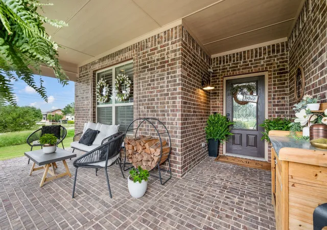 Photo 2 of Single family home for sale at 1701 Mcgee Ave, Argyle, TX 76226 | MLS# 21233034 | Listing updated on 2026-08-31