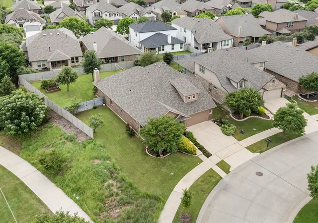 Photo 3 of Single family home for sale at 1701 Mcgee Ave, Argyle, TX 76226 | MLS# 21233034 | Listing updated on 2026-08-31