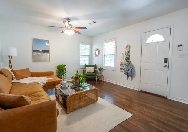 Photo 3 of Single family home for sale at 2017 Bluebonnet Dr, Fort Worth, TX 76111 | MLS# 21234162 | Listing updated on 2026-07-06