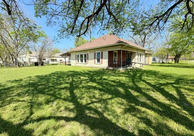 Photo 3 of Single family home for sale at 201 E San Antonio Ave, Cooper, TX 75432 | MLS# 21233995 | Listing updated on 2026-07-11