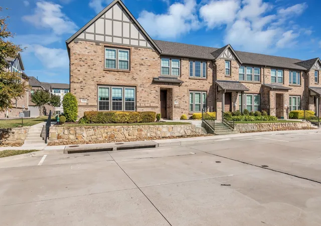 Photo 1 of Townhouse for sale at 6116 Silverado Trl, Mc Kinney, TX 75070 | MLS# 21235407 | Listing updated on 2026-07-09