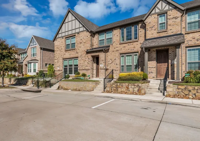 Photo 2 of Townhouse for sale at 6116 Silverado Trl, Mc Kinney, TX 75070 | MLS# 21235407 | Listing updated on 2026-07-09