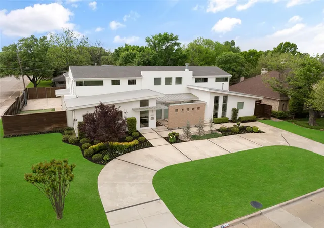 Photo 3 of Single family home for sale at 5624 Williamstown Rd, Dallas, TX 75230 | MLS# 21235586 | Listing updated on 2026-08-19