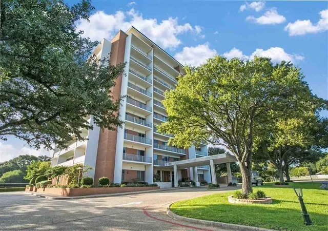 Photo 1 of Sale Pending at 4924 Cobbs Dr #8C, Waco, TX 76710 | MLS# 21230911 | Listing updated on 2026-08-27