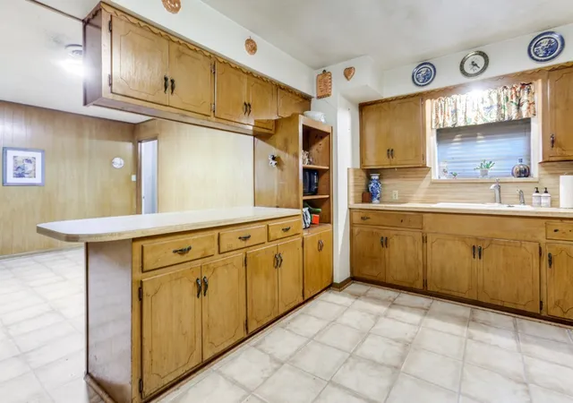 Photo 3 of Single family home for sale at 2804 S 5th St, Garland, TX 75041 | MLS# 21234105 | Listing updated on 2026-07-08