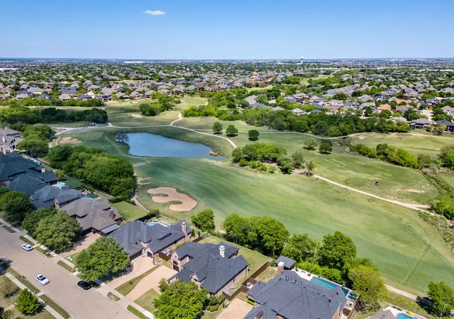 Photo 3 of Sale Pending at 1888 Prairie Creek Trl, Frisco, TX 75033 | MLS# 21233434 | Listing updated on 2026-07-21