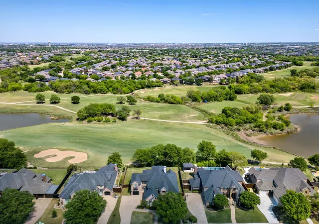 Photo 3 of Sale Pending at 1888 Prairie Creek Trl, Frisco, TX 75033 | MLS# 21233434 | Listing updated on 2026-07-21