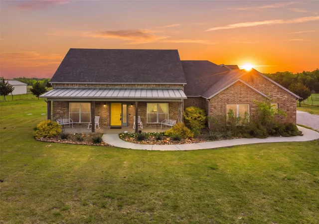 Photo 1 of Single family home for sale at 4299 County Road 1098, Celeste, TX 75423 | MLS# 21235842 | Listing updated on 2026-08-03