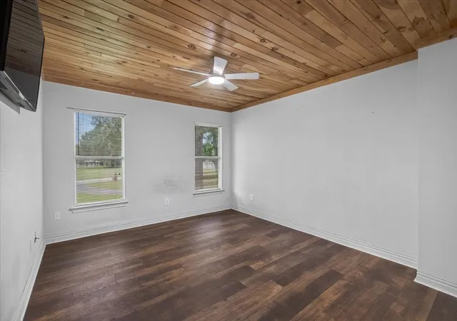 40th image of 6130 Peninsula Cir, Athens, TX 75752 | MLS# 21235880
