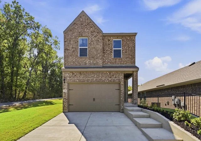 Photo 1 of Single family home for sale at 940 Jefferson Wy, Sherman, TX 75090 | MLS# 21235891 | Listing updated on 2026-10-06