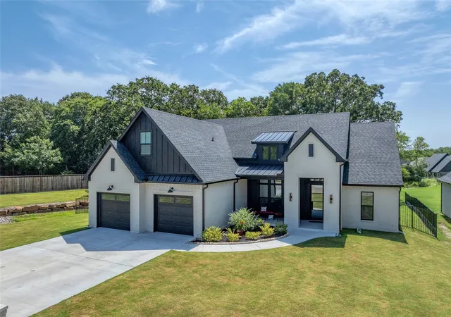 1st image of 160 Bent Oak Dr, Pottsboro, TX 75076 | MLS# 21235888