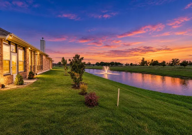 Photo 1 of Single family home for sale at 902 Saint Matthew Cir, Royse City, TX 75189 | MLS# 21234456 | Listing updated on 2026-09-22