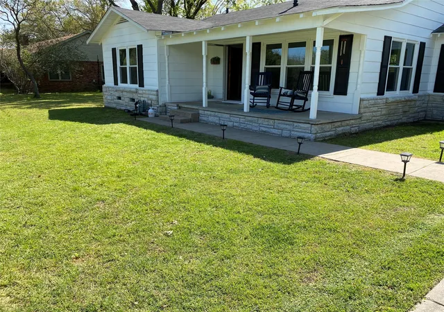 Homes for sale in Hubbard, TX | 907 N Magnolia Ave, Hubbard, TX 76648 | MLS# 21235931