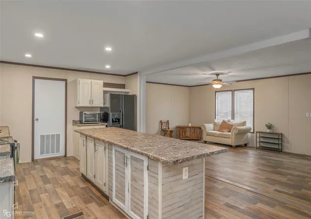 Photo 3 of Manufactured home for sale at 531 King Orchard Rd, Sarepta, LA 71071 | MLS# 21235722 | Listing updated on 2026-08-21