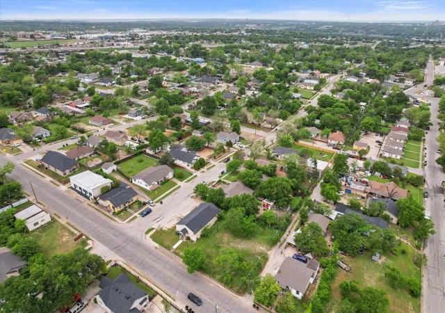 Photo 3 of Land for sale at 2612 Bishop St, Fort Worth, TX 76105 | MLS# 21236072 | Listing updated on 2026-07-16