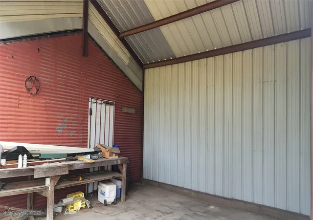 Photo 4 of Land for sale at 608 W Mason St, Mabank, TX 75147 | MLS# 21236135 | Listing updated on 2026-07-28