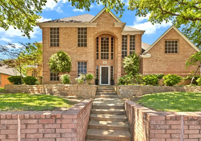 Homes for sale in Keller, TX | 1506 Cat Mountain Trl, Keller, TX 76248 | MLS# 21233972