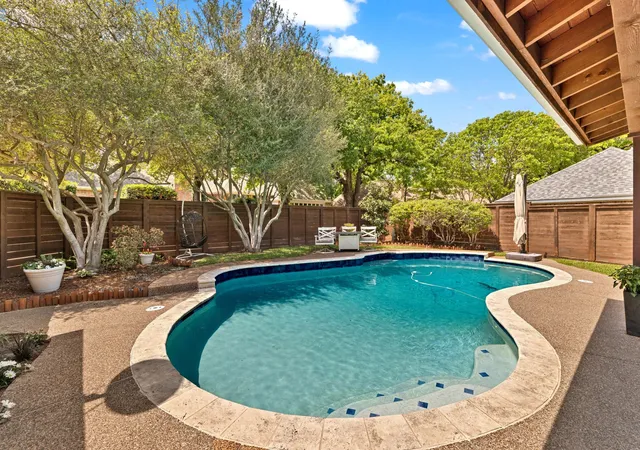 Homes for sale in Keller, TX | 1506 Cat Mountain Trl, Keller, TX 76248 | MLS# 21233972